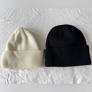 Ribbed Knit Beanie Set - Black & Cream